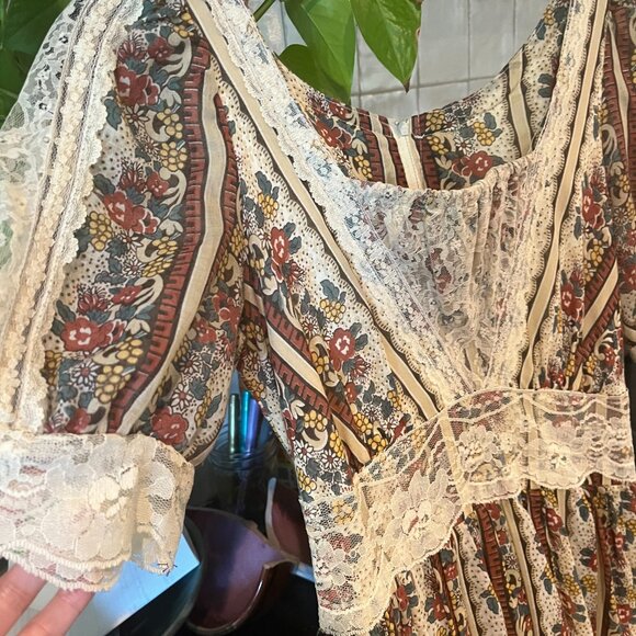 Gunne Sax Vintage Dress - Picture 2 of 9